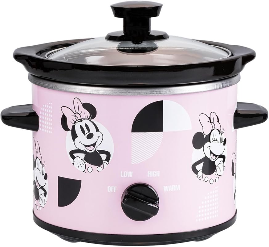 Uncanny Brands Dr. Seuss The Grinch 2qt Slow Cooker, Adorable Kitchen 